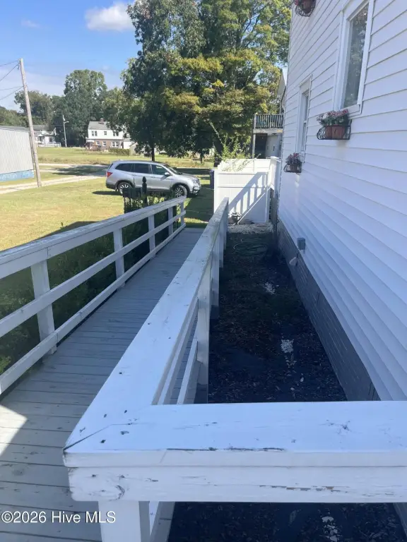 Picture 18