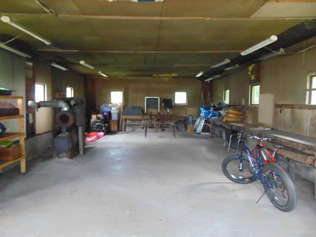 Picture 9
