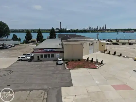 Port Huron Commercial/Industrial Opportunity