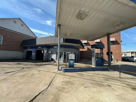 Albany, KY Commercial Building