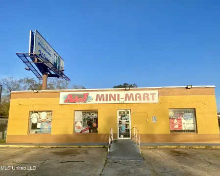 Biloxi Commercial Property For Sale