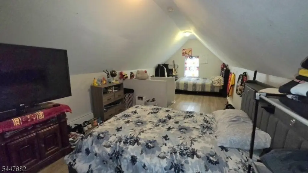 Picture 18