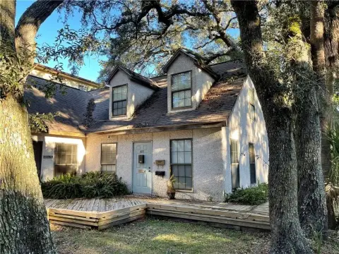 Office Space Near Pier Village