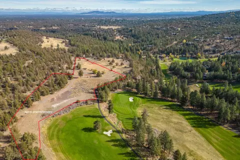 Bend, Oregon 14.61-Acre Paradise