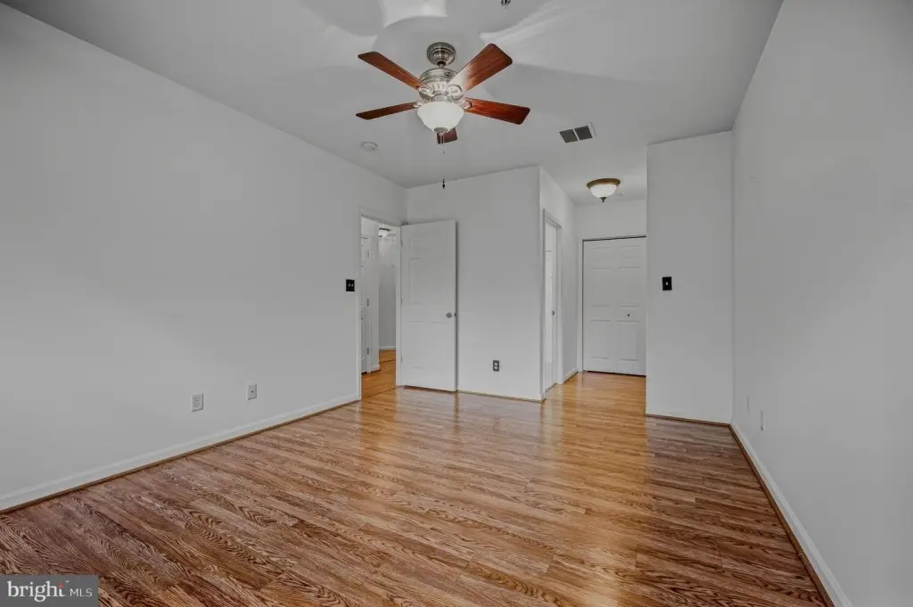Picture 36