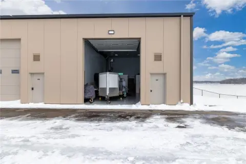 End-Unit Condo Garage with Upgrades