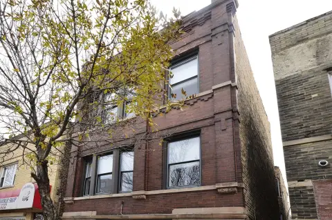 Logan Square Storefront For Rent