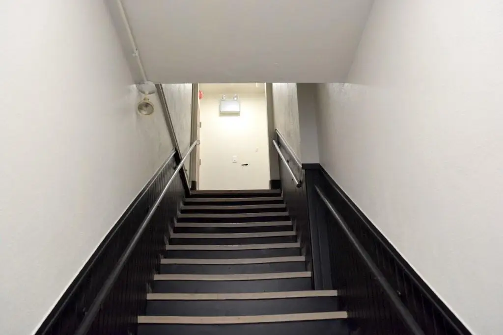 Picture 16
