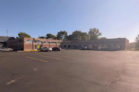 Hall Street Retail/Office Opportunity