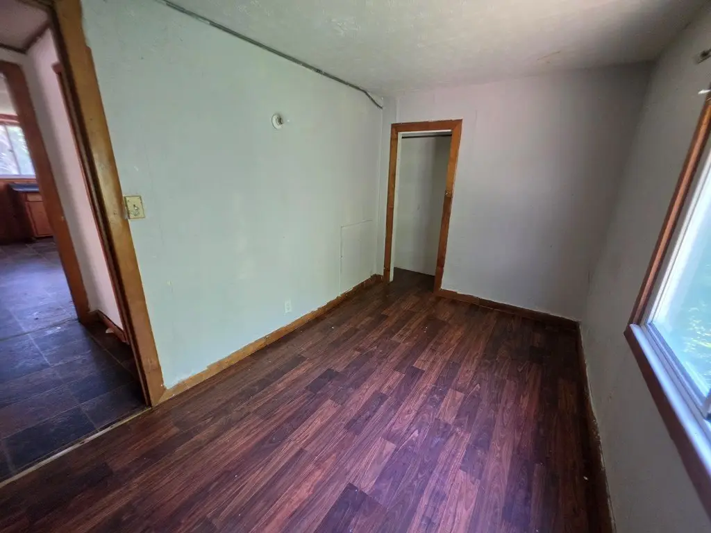 Picture 10