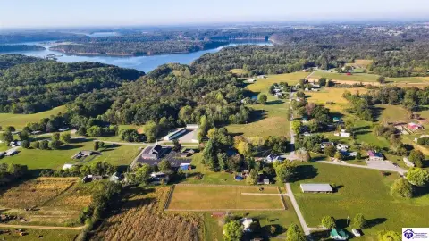 Level Building Lot Near Lake