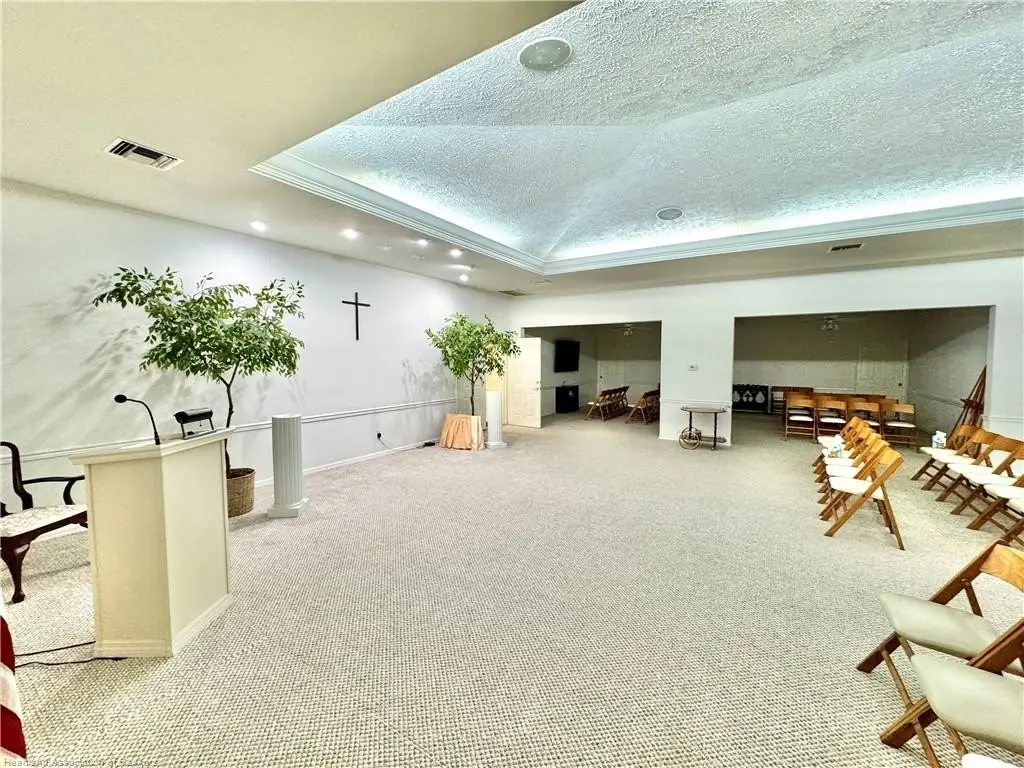 Picture 19