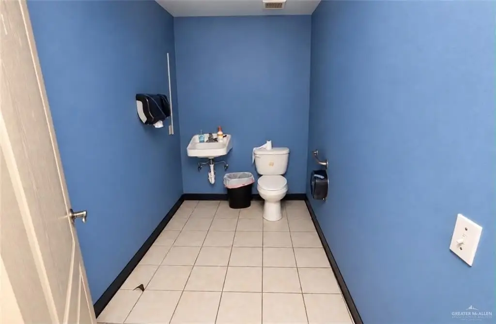 Picture 10