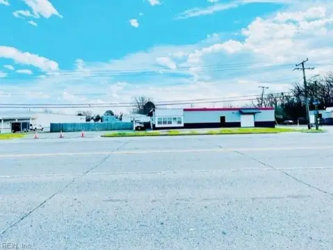 Commercial/Industrial Property in Hampton, VA