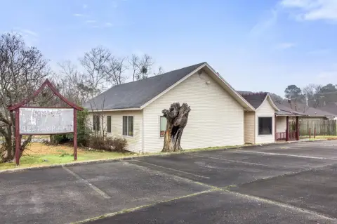 Benton, AR Building and Land