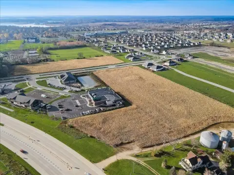 Mukwonago Land Development Opportunity