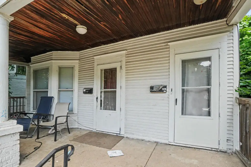 Picture 10