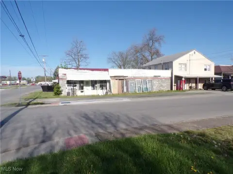 Retail and Apartment Investment Opportunity