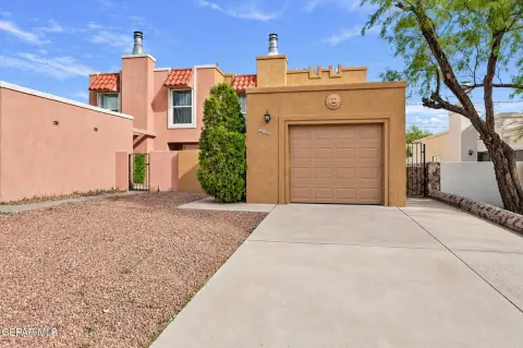 Duplex with Fenced Backyard