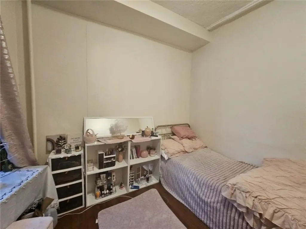 Picture 8