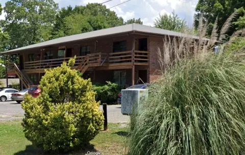 Apartment Building in Chatsworth, GA