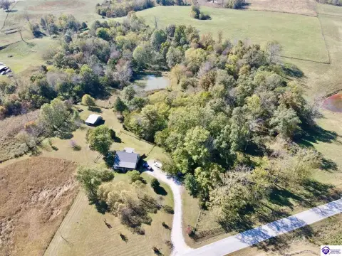 Residential Farm on 17 Acres
