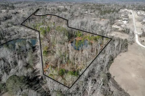 Secluded Hephzibah Land with Ponds