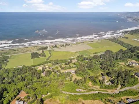 Smith River Land with Ocean Views