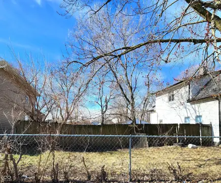 Residential Lots in Indy Neighborhood