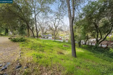 Vacant Land in Orinda