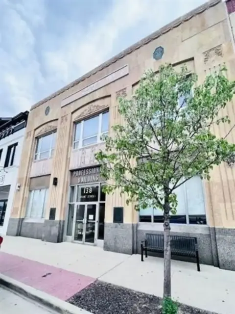 Office Suite For Lease