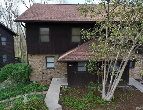 End-Unit Residential Income Property