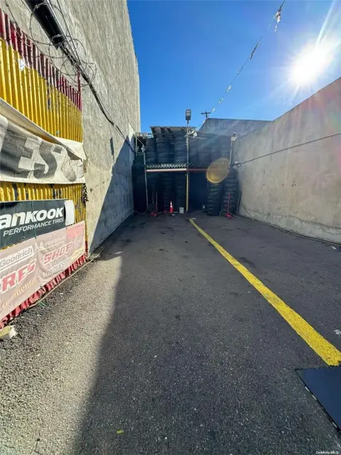 Commercial Land in Corona, NY