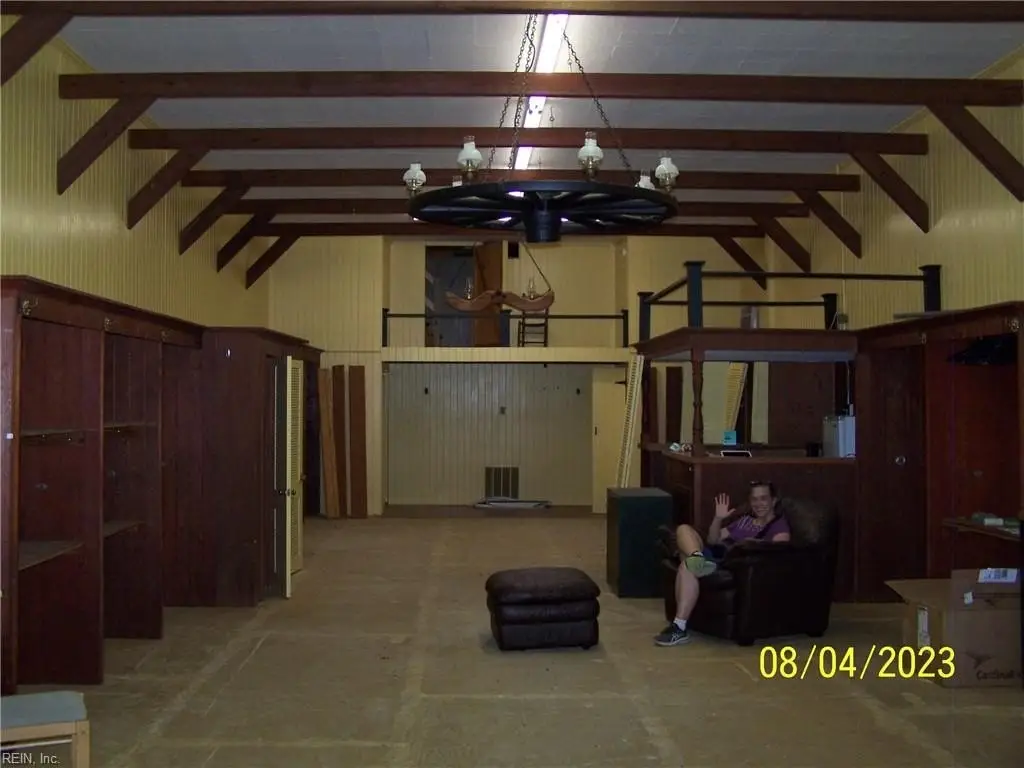 Picture 7