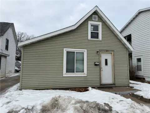 Student Rental Near UW-Stout