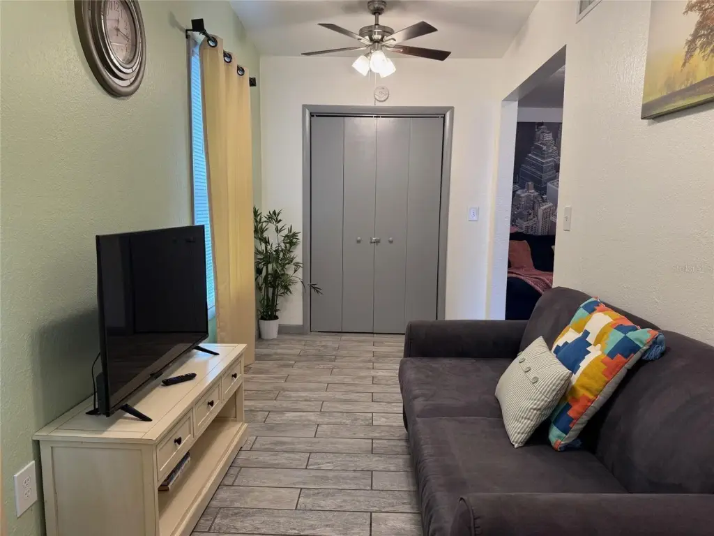 Picture 2