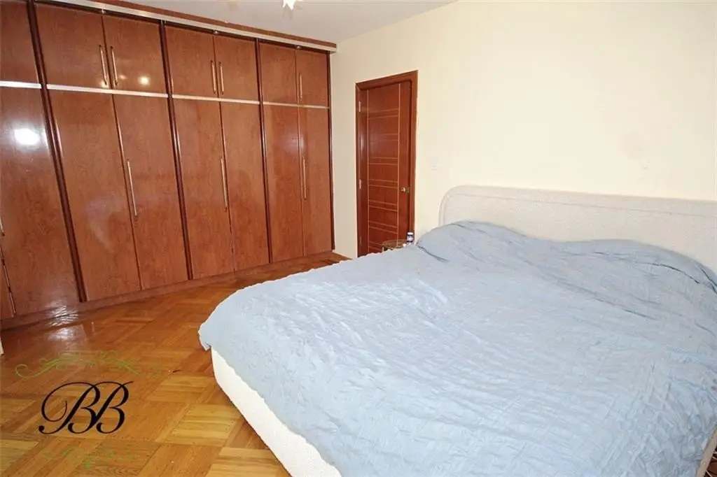 Picture 11