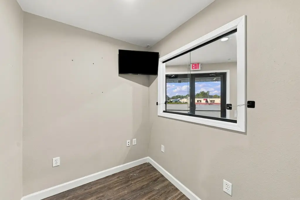 Picture 7