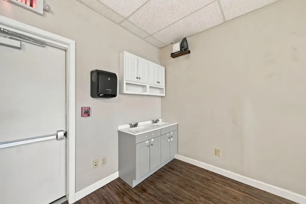 Picture 17
