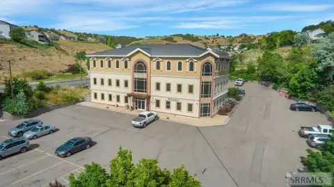 Pocatello Commercial Building Near I-15
