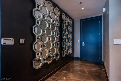 Las Vegas High-Rise Residence