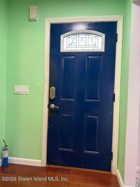 Picture 4