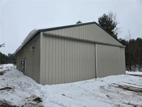 Cumberland Land with Pole Barn