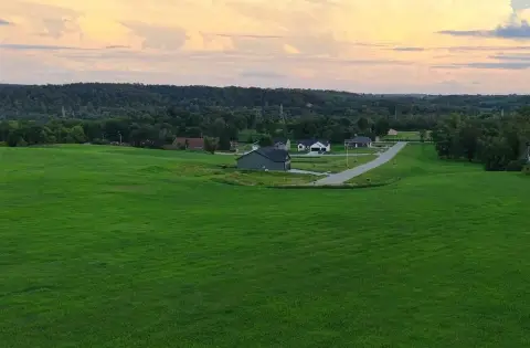 Residential Lot in Kestrel Heights