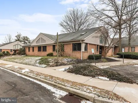 Langhorne Office Condo For Sale