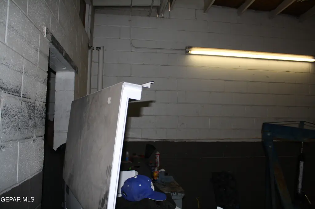 Picture 36