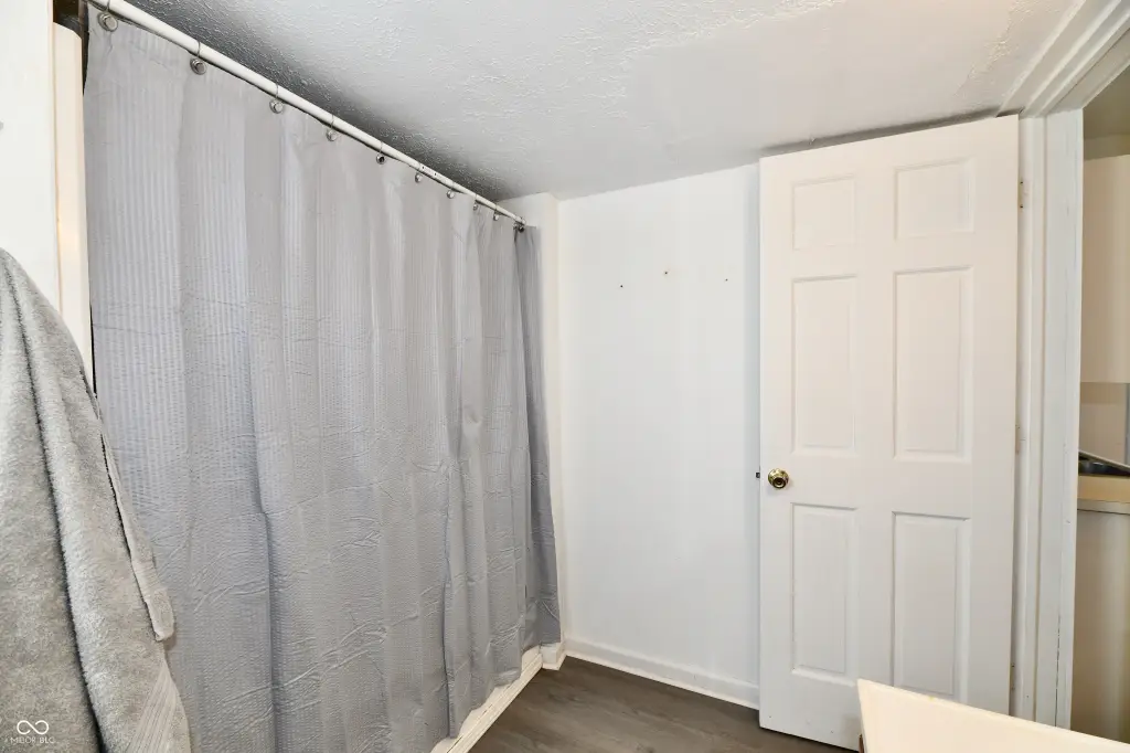 Picture 12