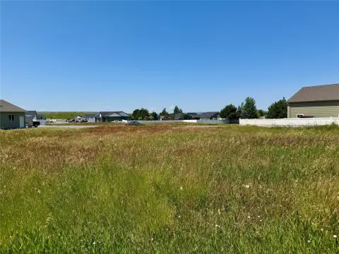 Residential Land in Established Subdivision