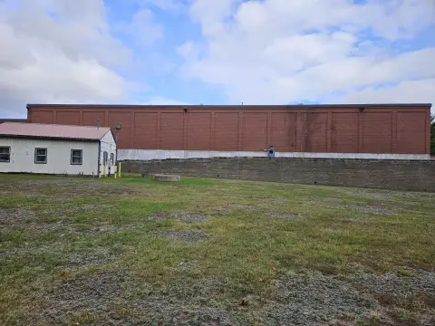 Ryegate Warehouse Space For Lease