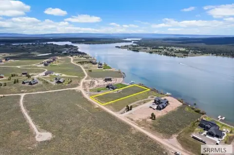 Island Park Lakefront Property